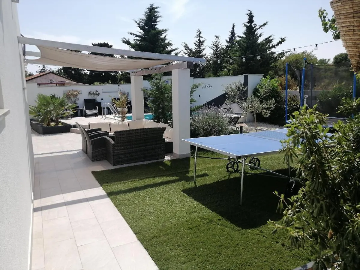 Elena Villa Pomer